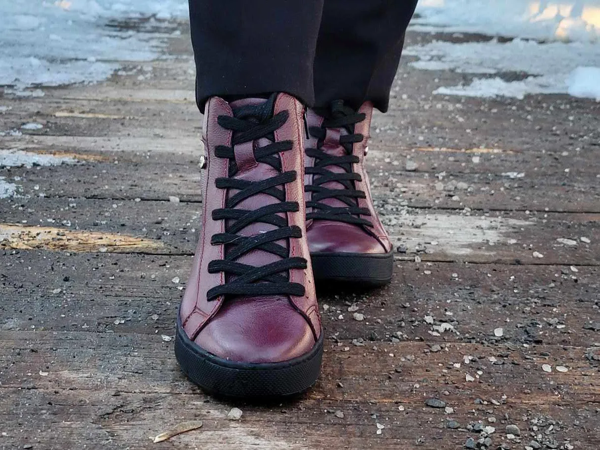 Burgundy Leather high top sneaker