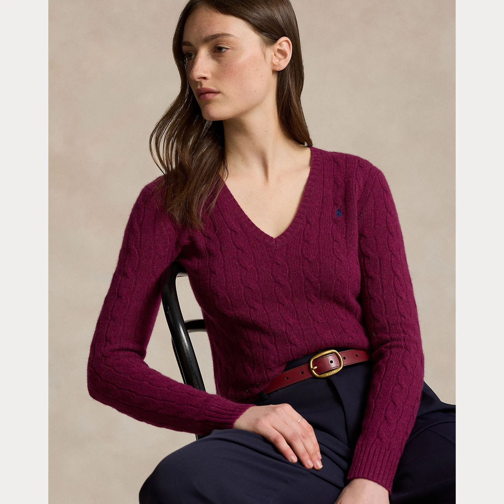 CABLE-KNIT WOOL-CASHMERE V-NECK SWEATER