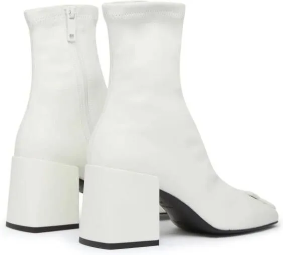 Courrèges Reedition AC ankle boots White