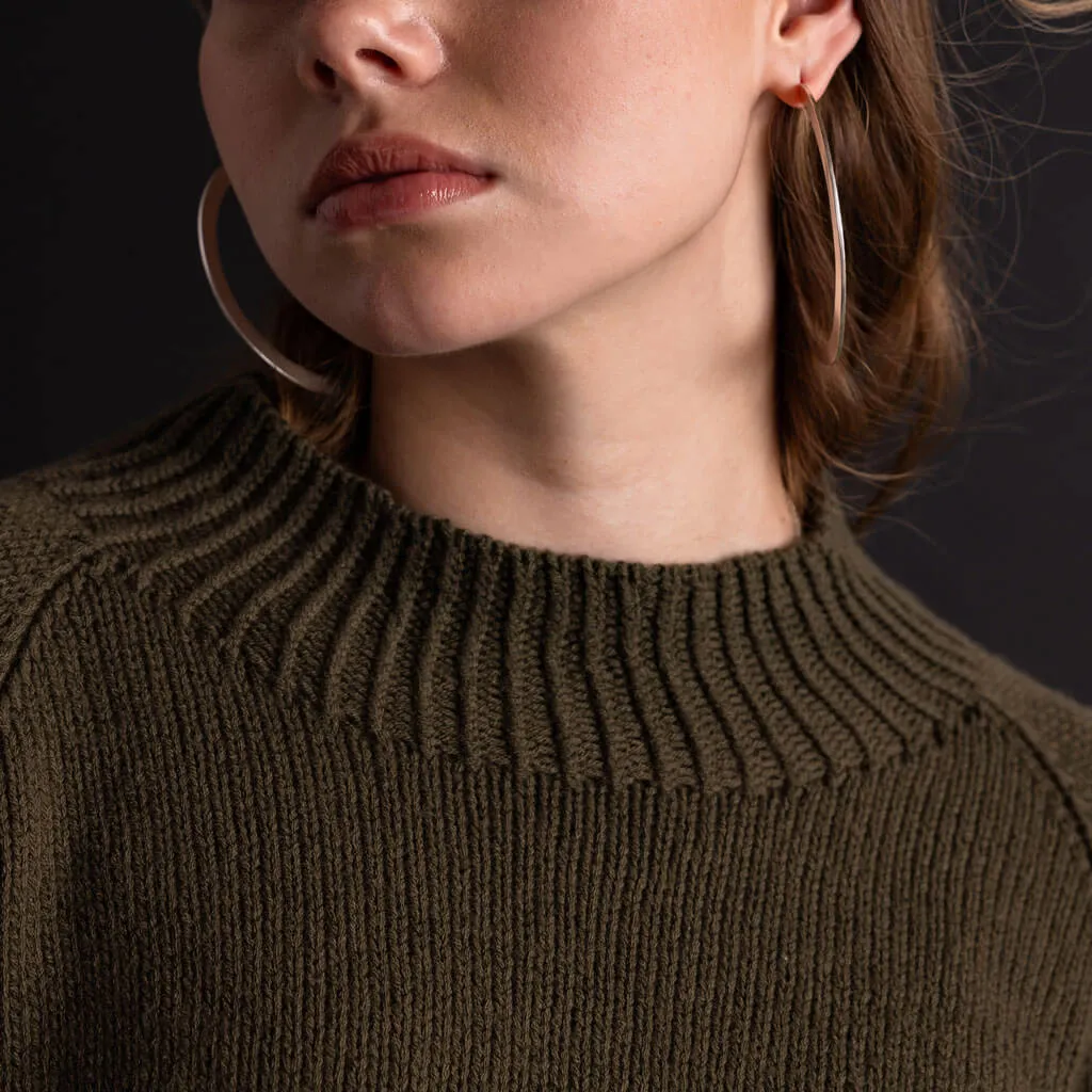 Merino Handknit Cropped Sweater - Olive Green