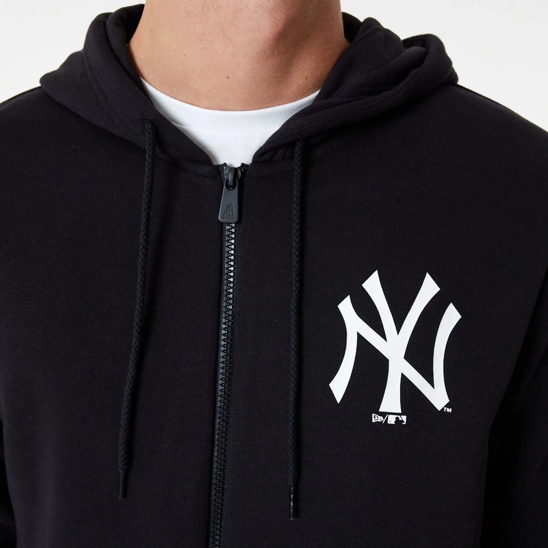 New York Yankees MLB Essential Black Full Zip Hoodie