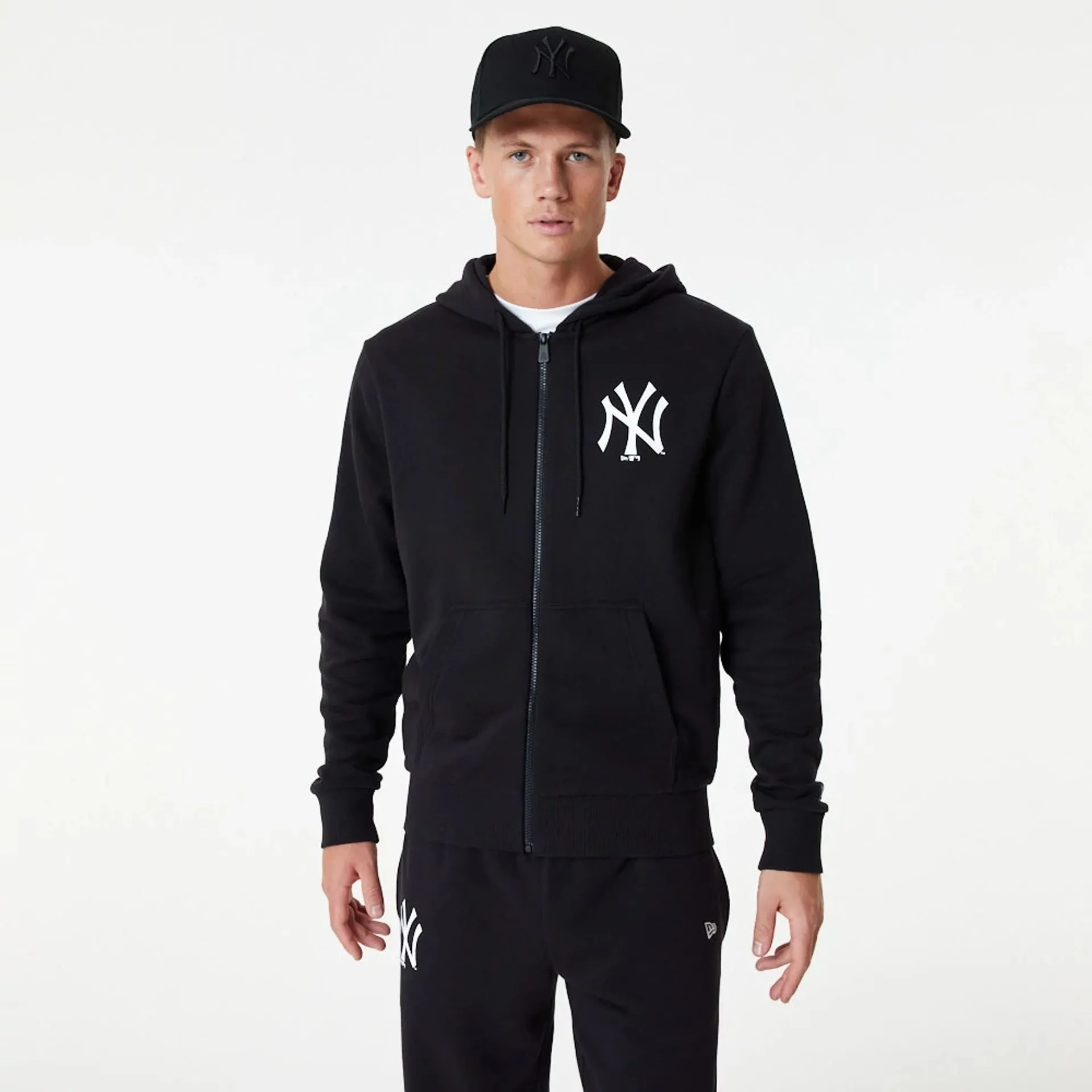 New York Yankees MLB Essential Black Full Zip Hoodie