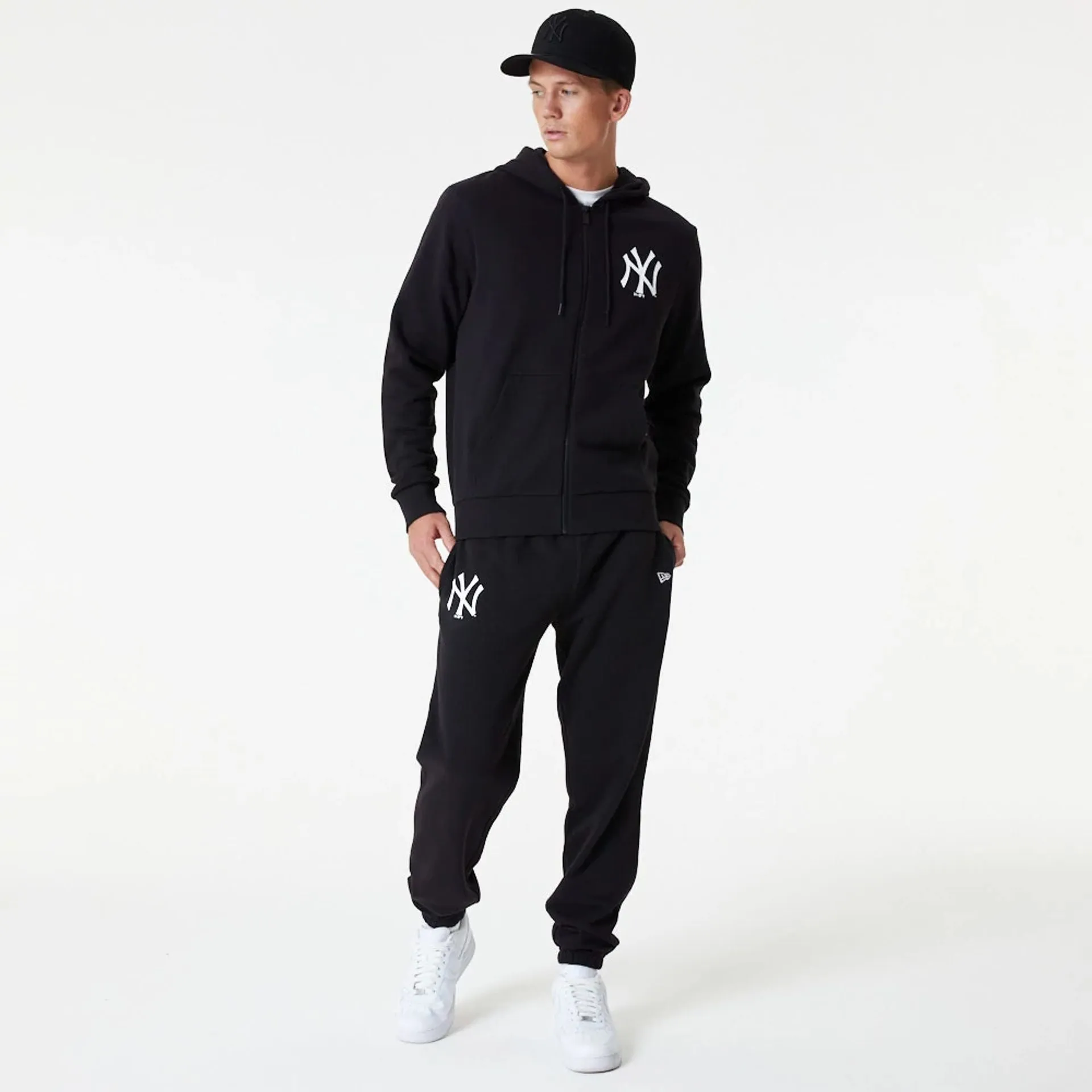 New York Yankees MLB Essential Black Full Zip Hoodie