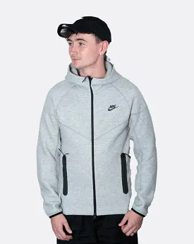 nike tech fleece hoodie