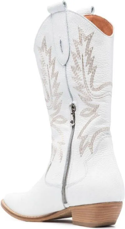 P.A.R.O.S.H. embroidered-design texan boots White