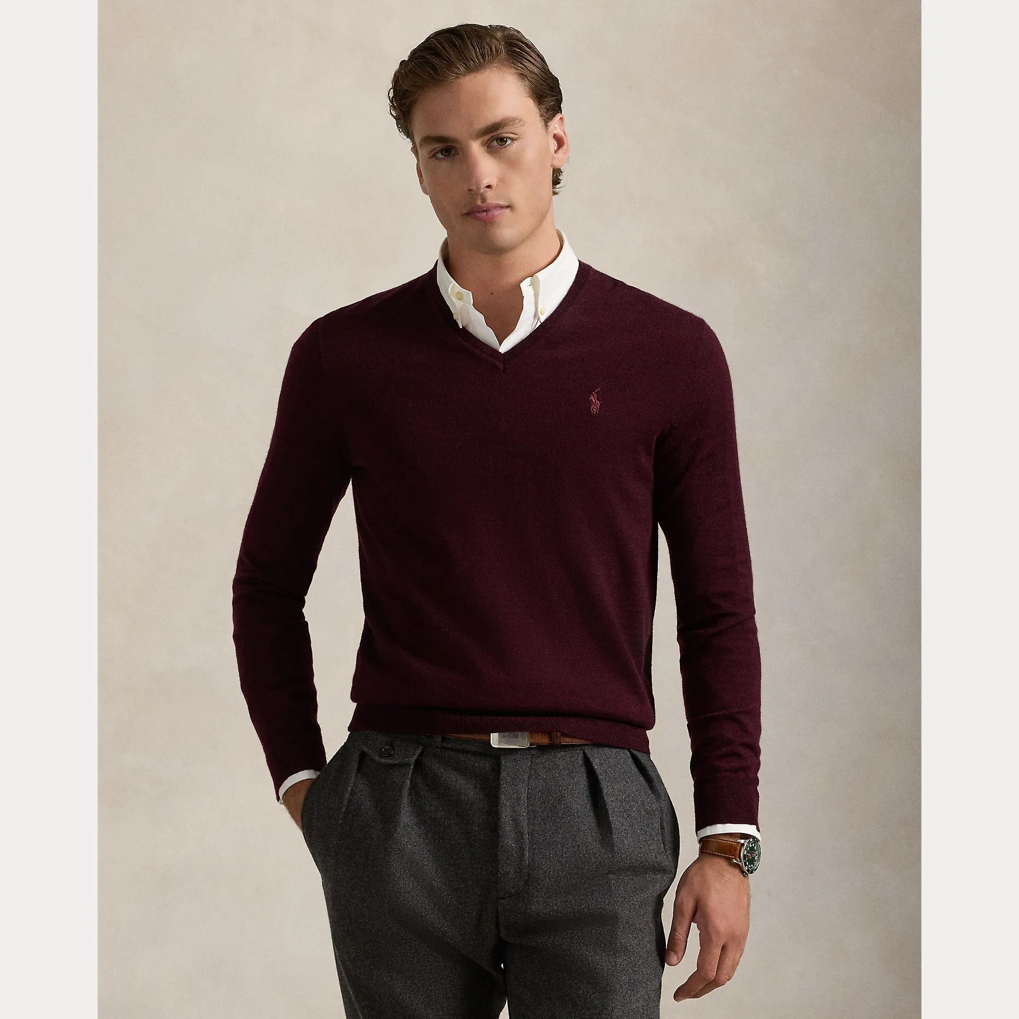 SLIM FIT WASHABLE WOOL V-NECK SWEATER