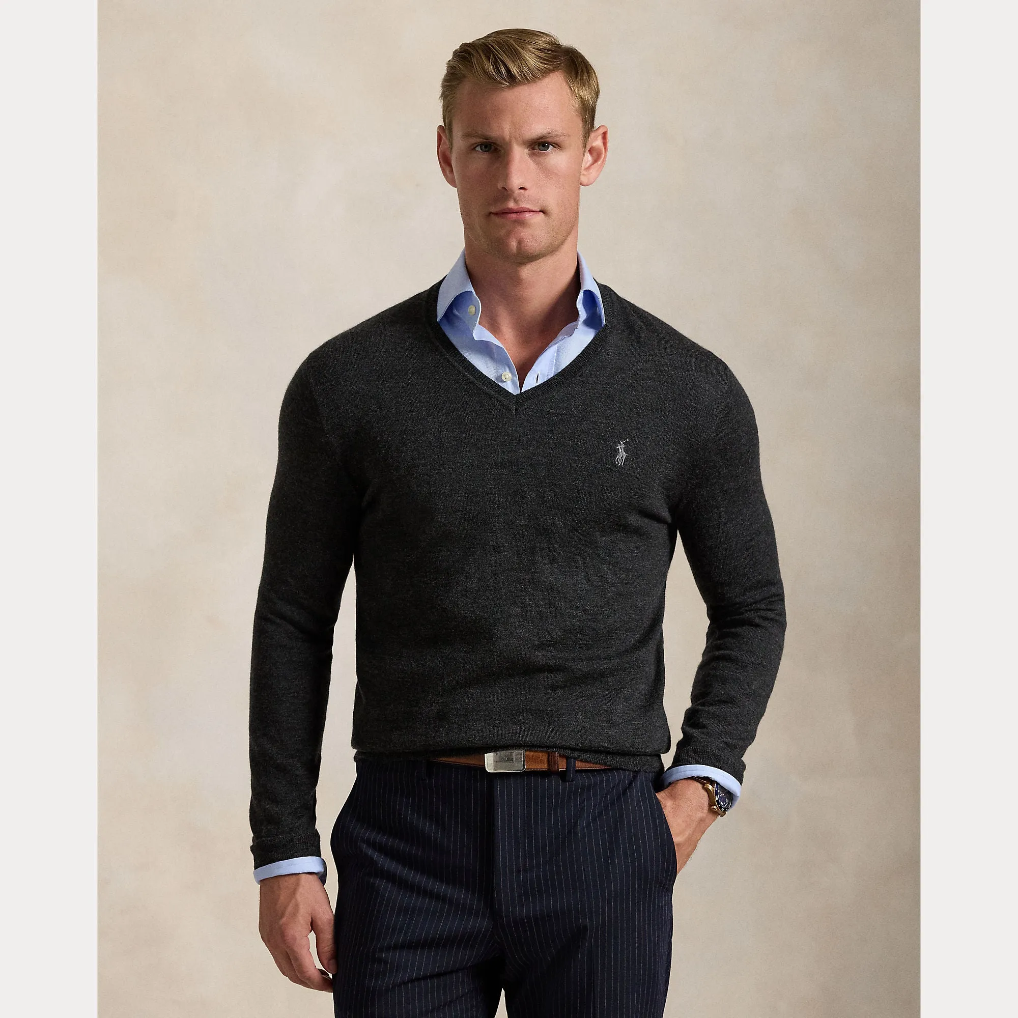 SLIM FIT WASHABLE WOOL V-NECK SWEATER