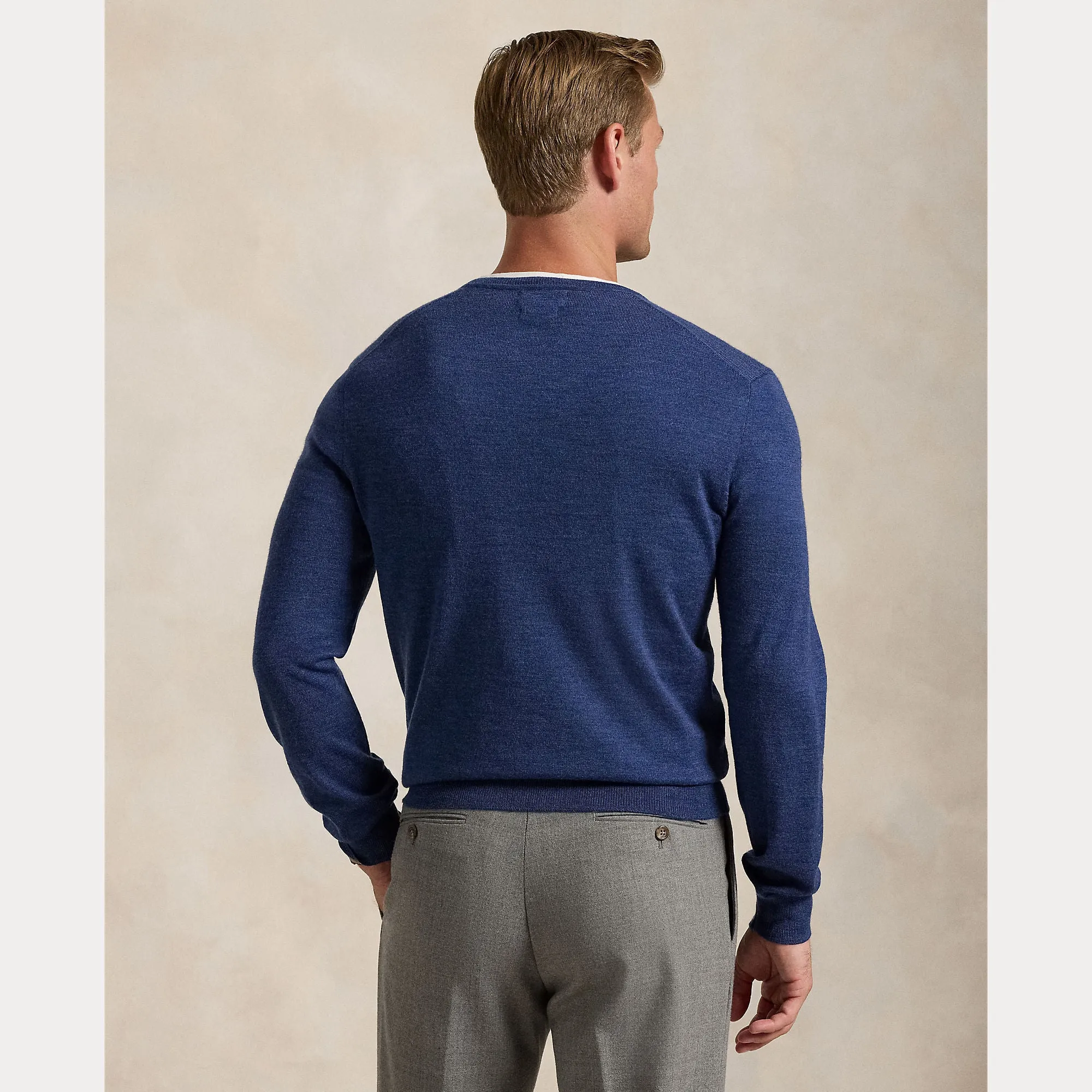 SLIM FIT WASHABLE WOOL V-NECK SWEATER