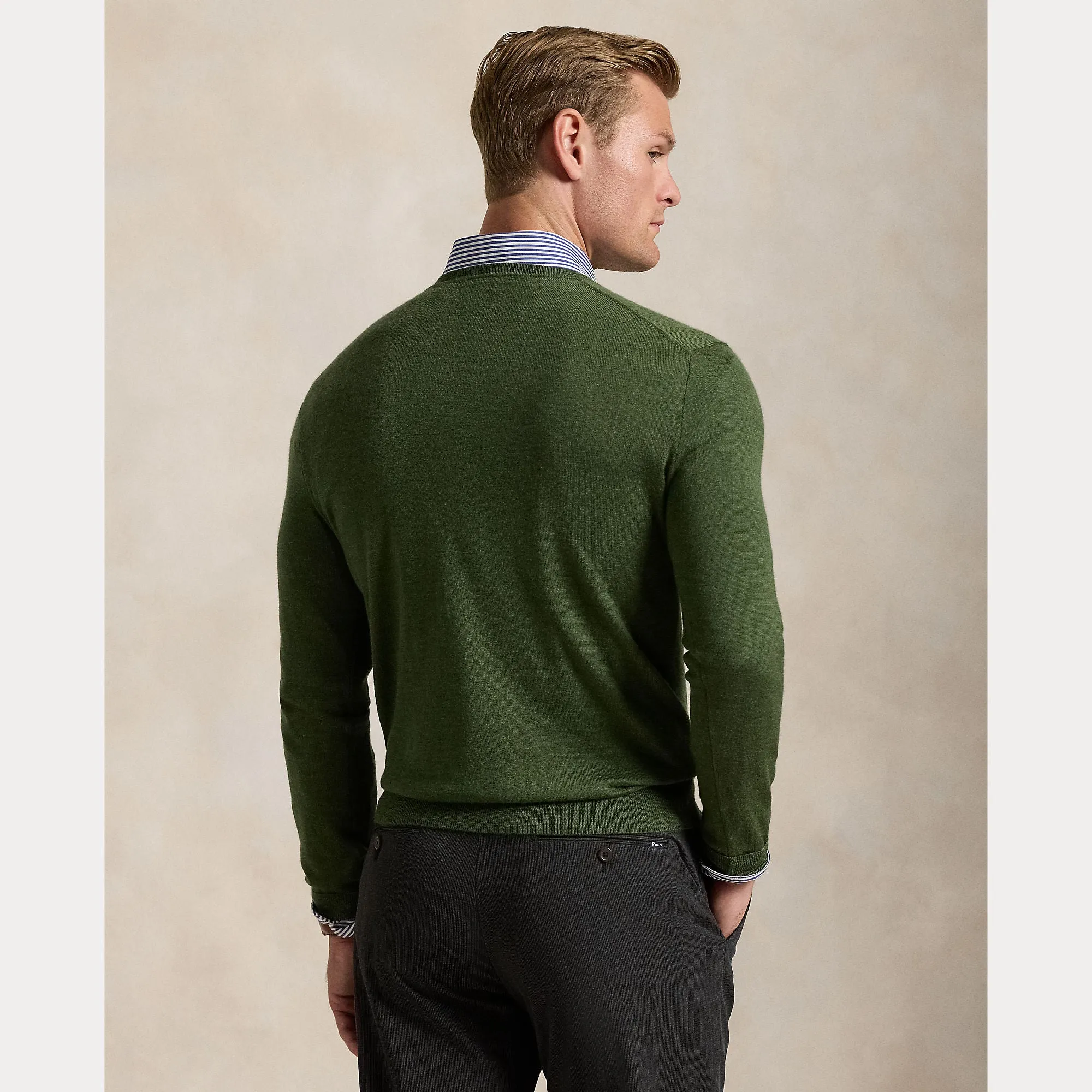 SLIM FIT WASHABLE WOOL V-NECK SWEATER